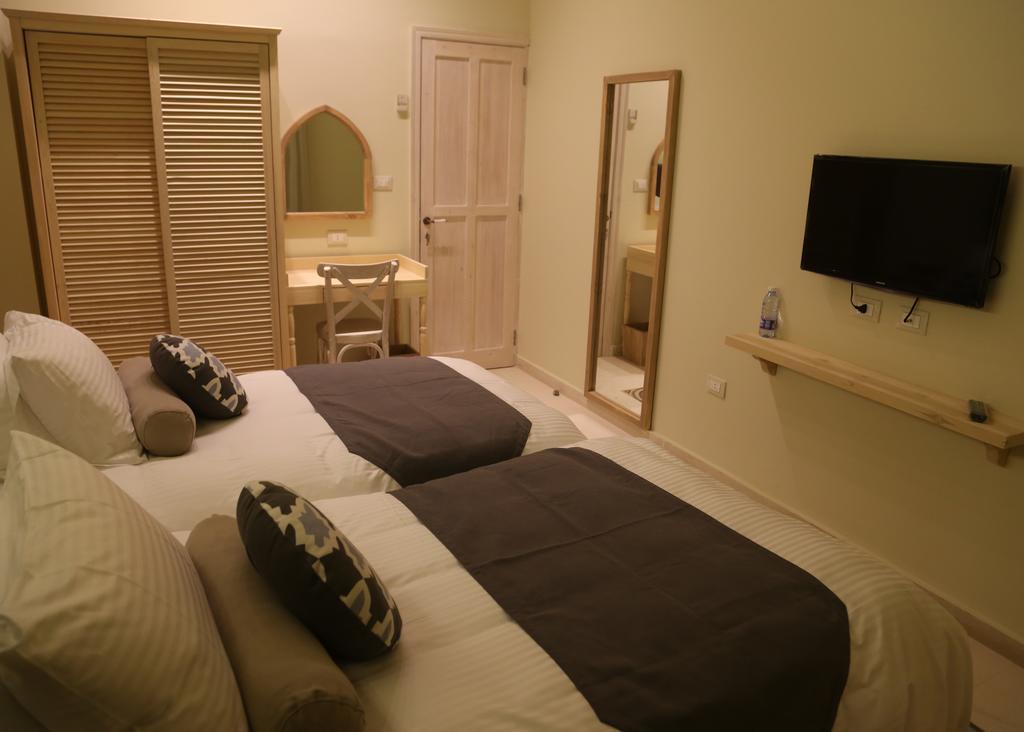 Dar Alma Hotel Tyre Room photo